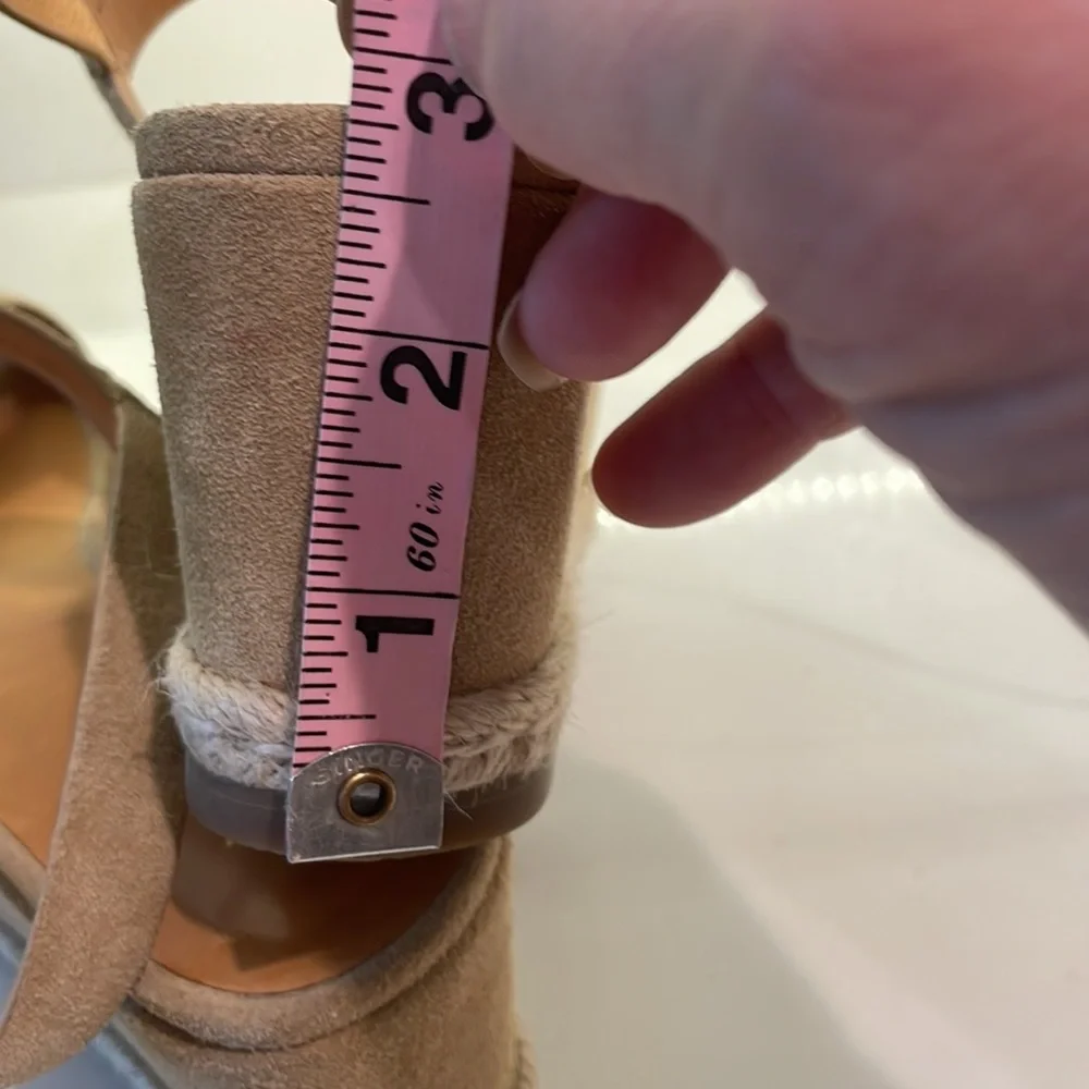 JOIE Light Tan Suede Platform Slingback Sandals! Great condition! 6 1/2